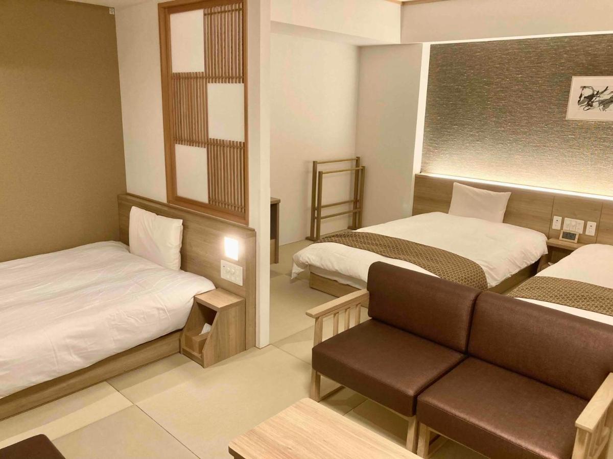 Dormy Inn Premium Ginza Tokyo Esterno foto