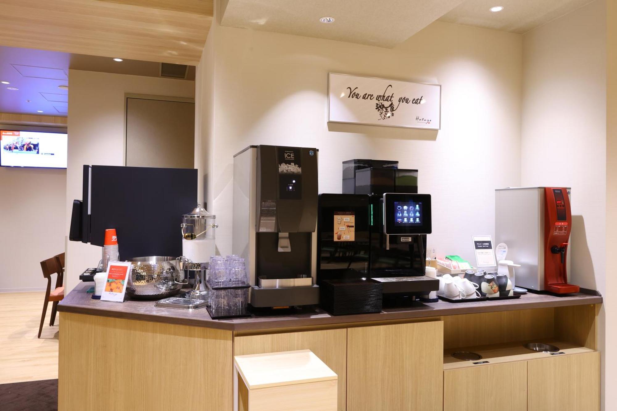 Dormy Inn Premium Ginza Tokyo Esterno foto