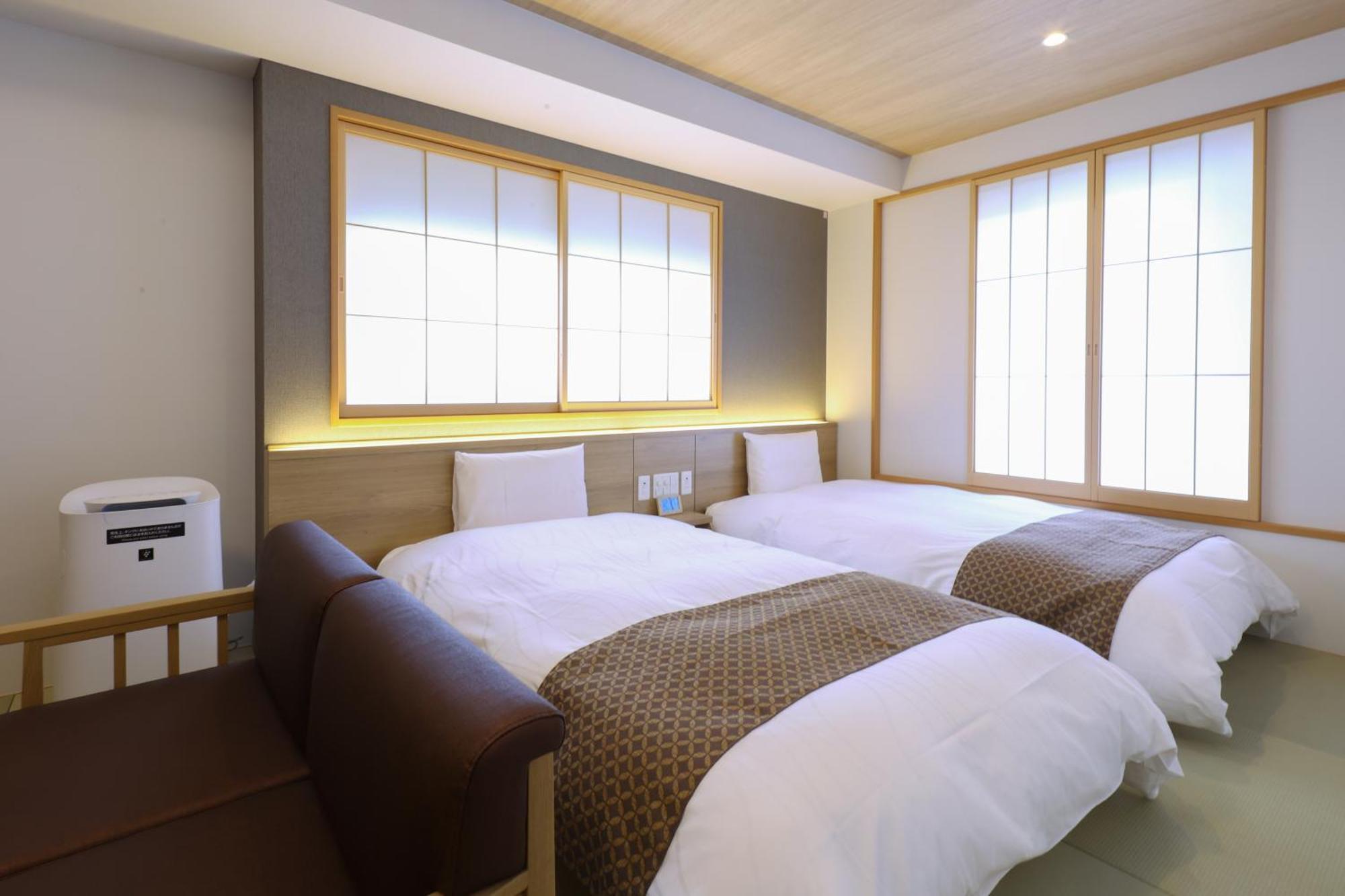 Dormy Inn Premium Ginza Tokyo Esterno foto